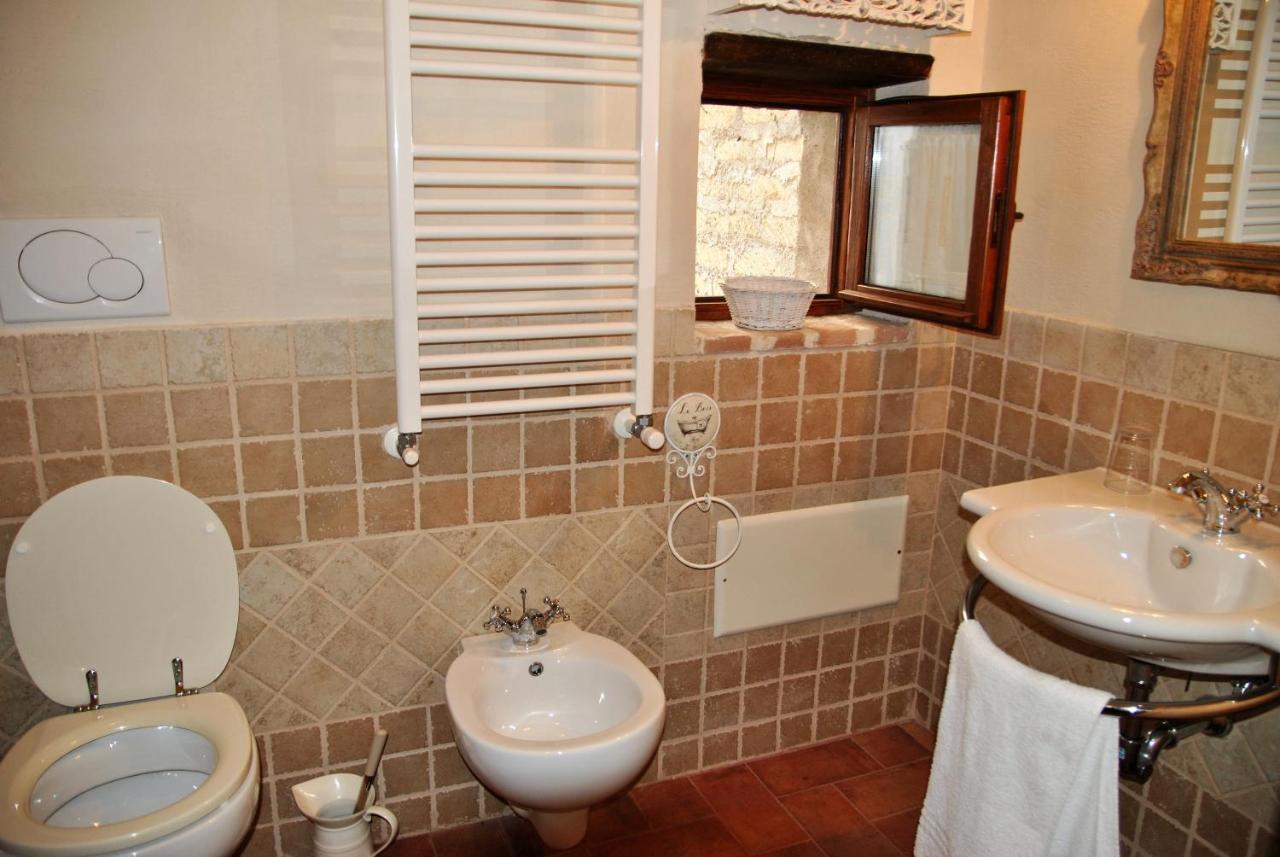 B&B Milleunapietra Romantic Guest House Ausonia Екстер'єр фото