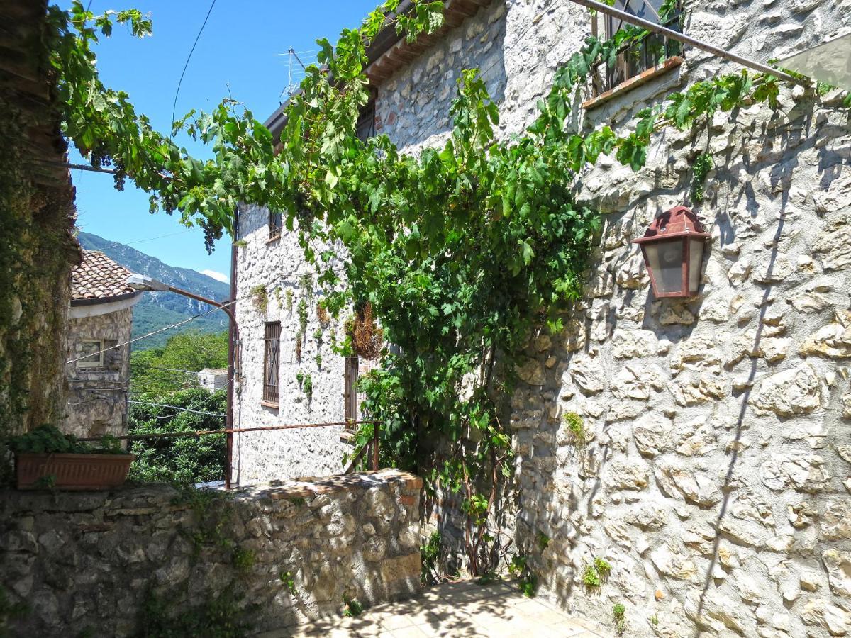 B&B Milleunapietra Romantic Guest House Ausonia Екстер'єр фото