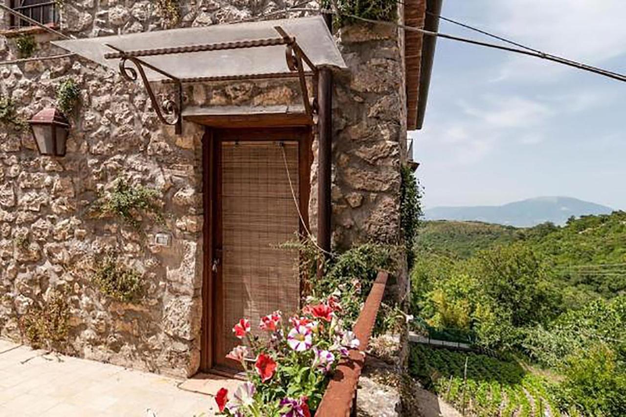B&B Milleunapietra Romantic Guest House Ausonia Екстер'єр фото