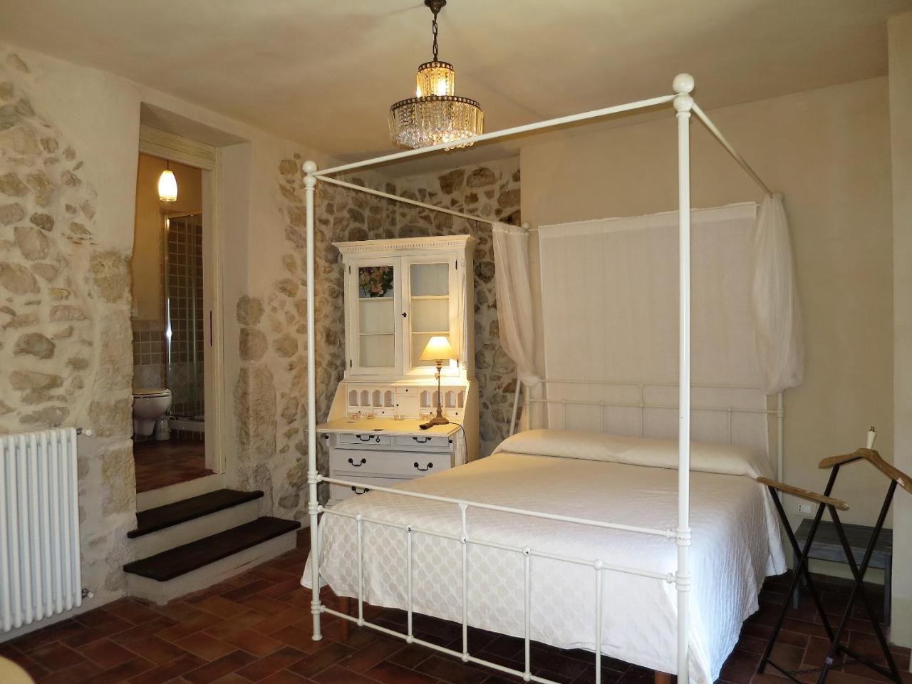 B&B Milleunapietra Romantic Guest House Ausonia Екстер'єр фото